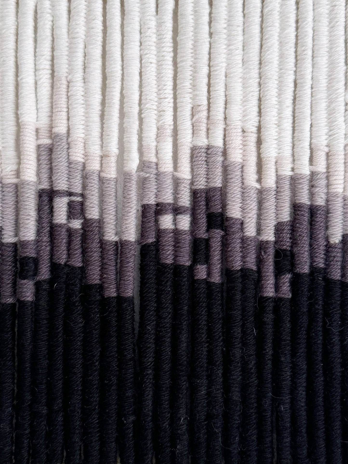 Wall-Hanging Tapestry - Black Gradient