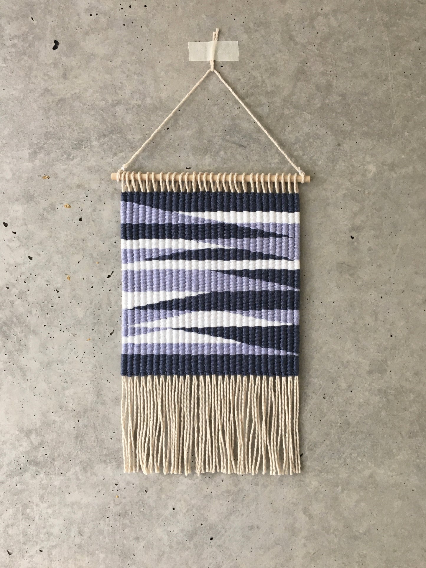 Wall-Hanging Tapestry - Blue ZigZag